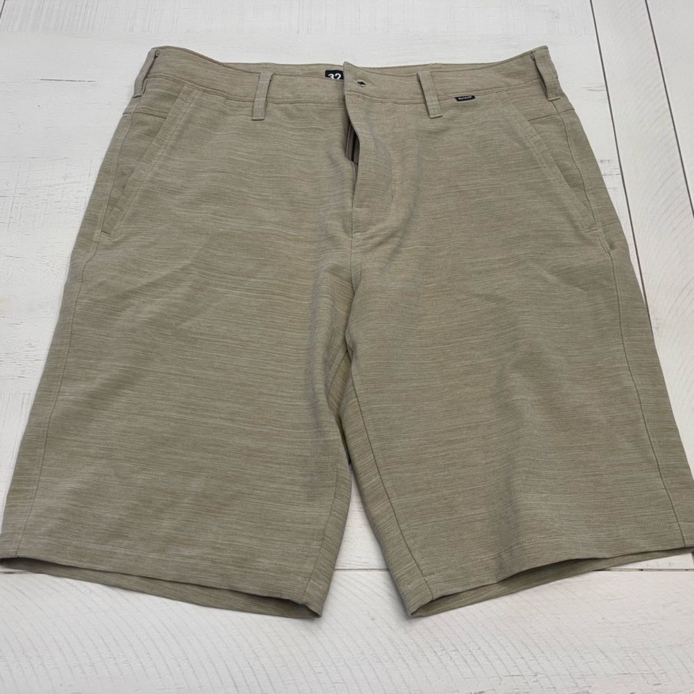 Nike / Hurley Men’s Golf Shorts - Khaki - Size 32